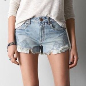 AEO Hi-Rise Festival Denim Shorts